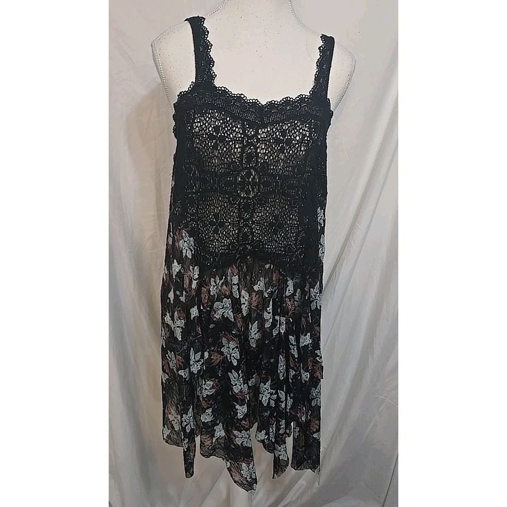Intimately Free People Black Floral Lace Asymmetrical Hem Dress Ruffle Straps S‎